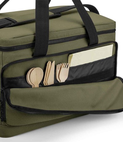 zipped pocket
